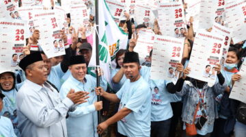 Kerahkan Relawan Di Jakarta Barat, Samawi Kampanyekan Prabowo-Gibran Rumah ke Rumah